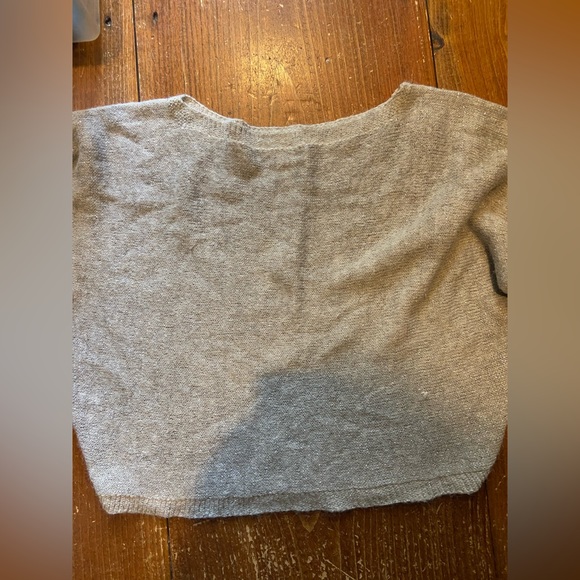 Silver sweater with sparkles - Picture 2 of 2